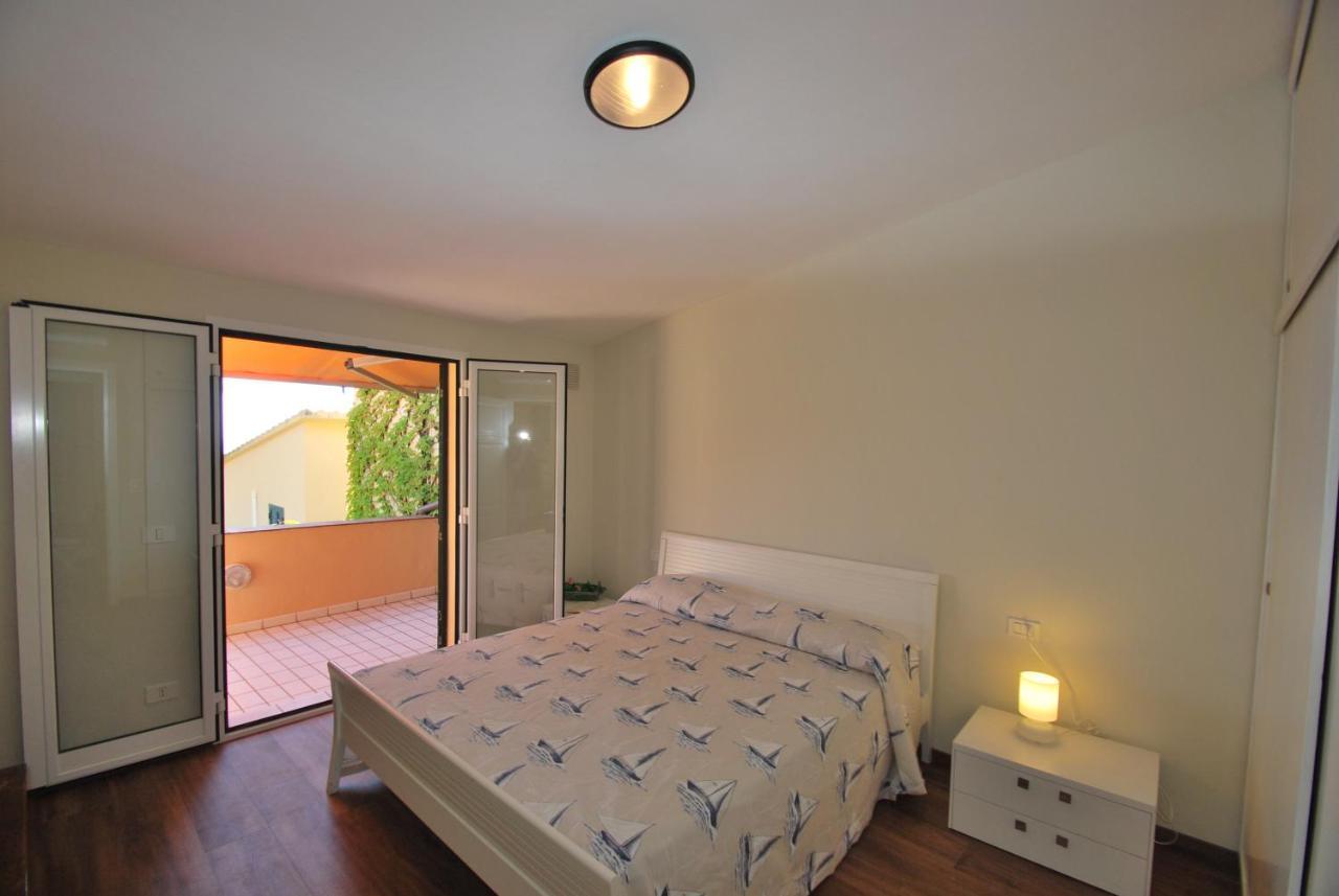 Grotta Azzurra Apartment - Cavoli - Terrazza Vista Mare, Clima E Parcheggio San Piero in Campo  外观 照片
