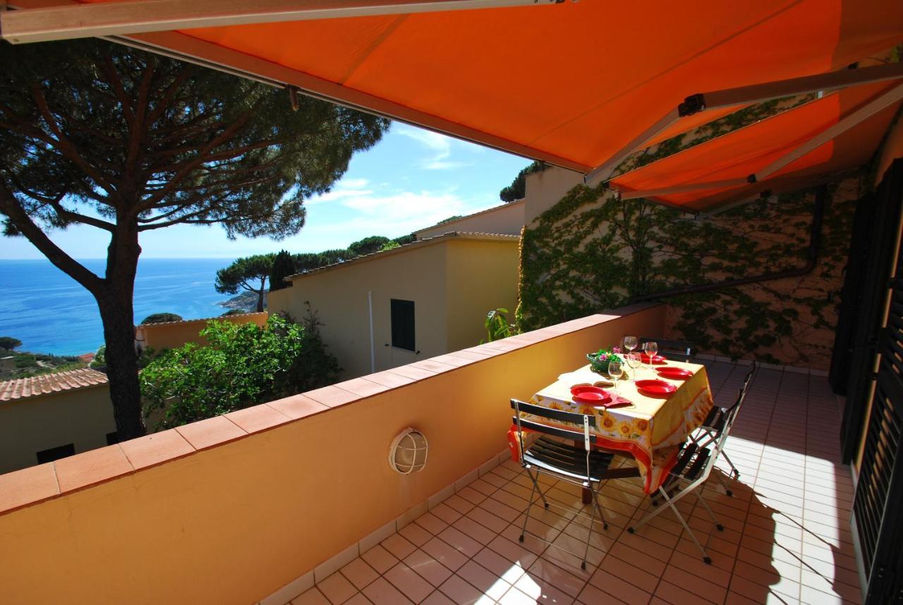 Grotta Azzurra Apartment - Cavoli - Terrazza Vista Mare, Clima E Parcheggio San Piero in Campo  外观 照片